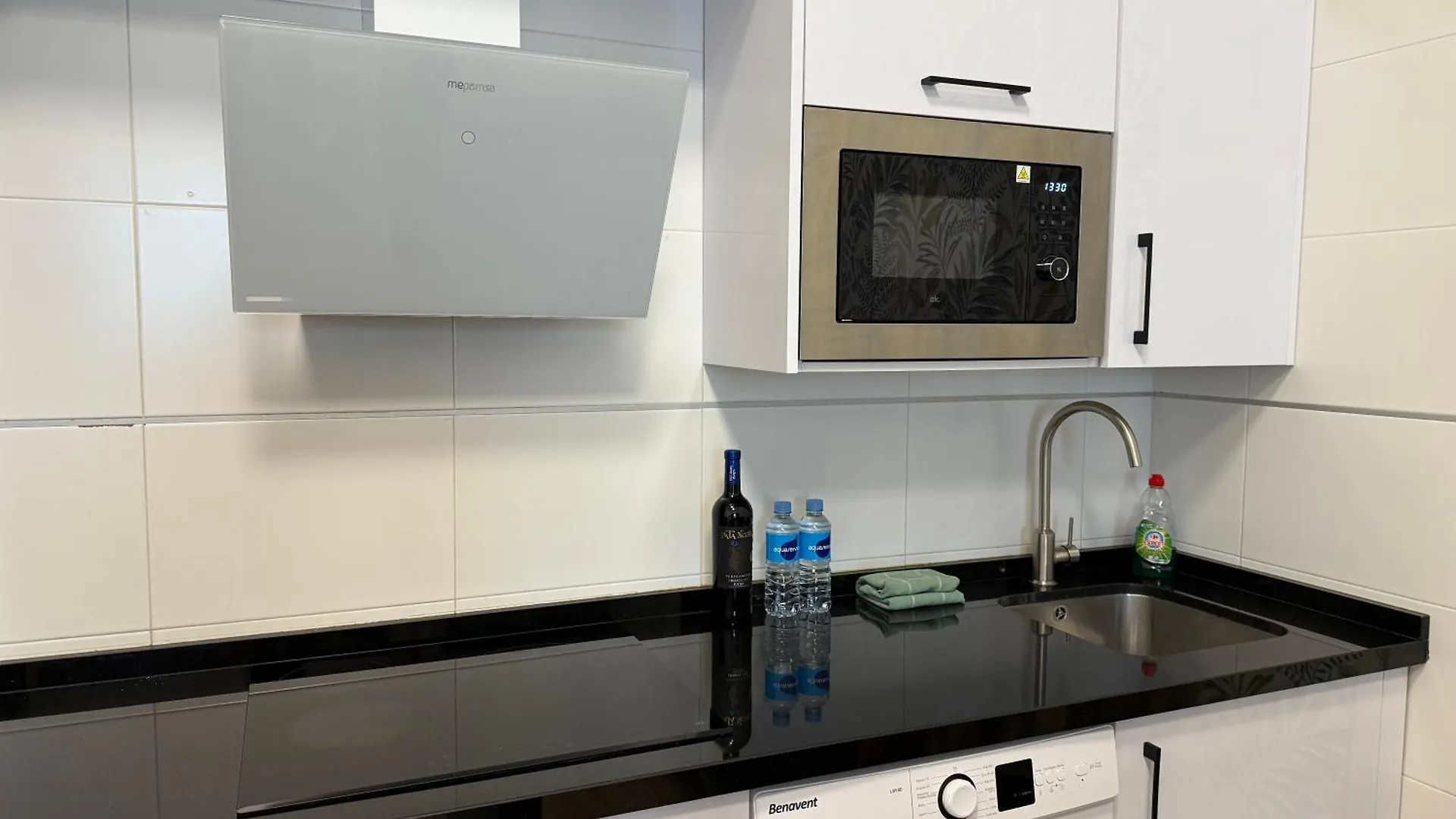 Appartement Lovely Studio In The Heart Of Malaga Free Swimming Pool